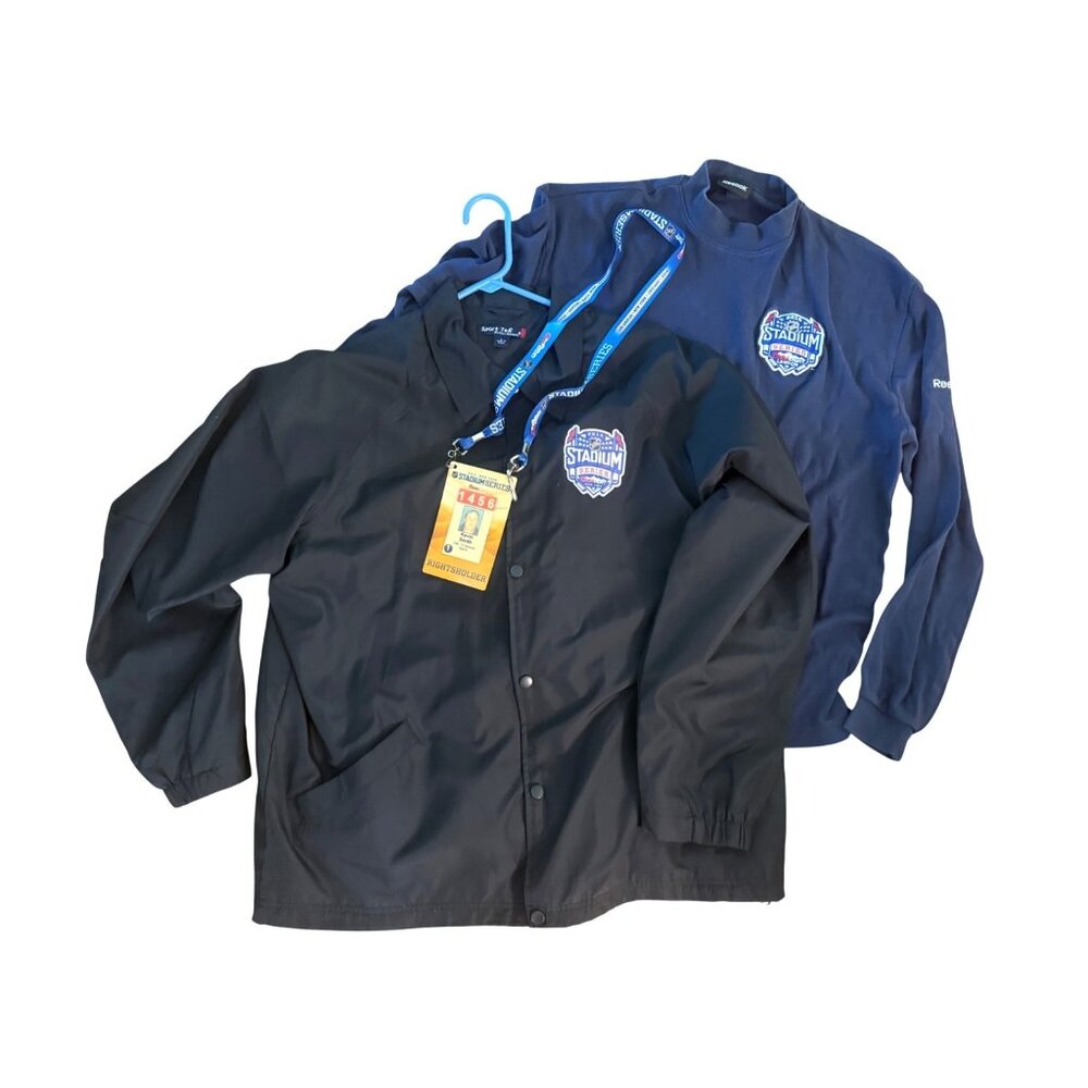 2014 New York NHL Stadium Series TV Crew Jacket & Shirt With Press Pass Rare